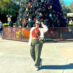 MEET YOUR SELLER 😘❤🙈